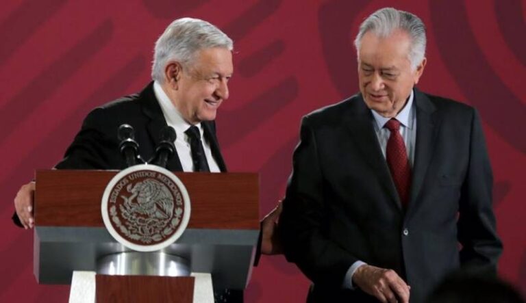 López Obrador quiere el control total: «Nos quiere agachados y controlados»