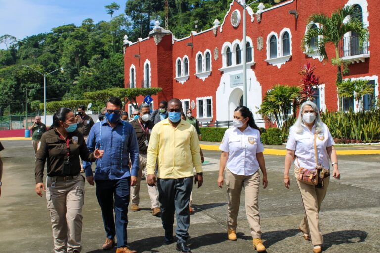 Recorren autoridades de SRE, INM y Embajada de Haití los estados de Chiapas y Tabasco