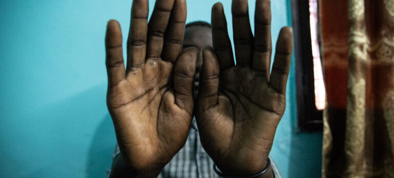 Víctimas de la trata de personas ‘castigadas y estigmatizadas’