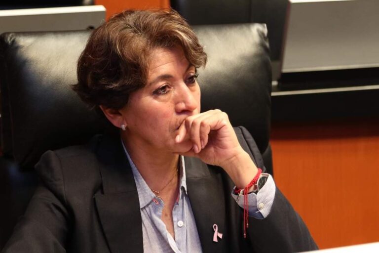Exigen la renuncia de Delfina Gómez por ‘diezmo’ millonarios