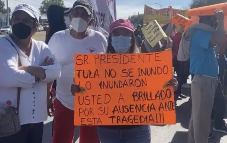 Protestas opacaron la visita de López Obrador a Tula
