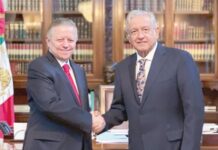 AMLO ensaya proceso para su reelección