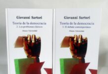 El costo de la simulación democrática