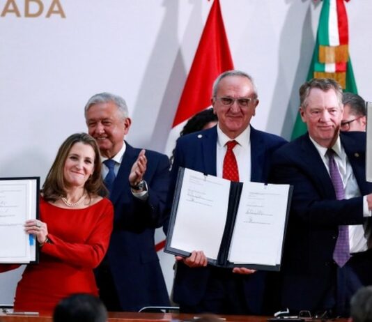 Y todavía quiere dar lecciones