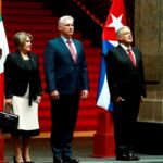 Un Orador Privilegiado y una Cumbre Polarizada