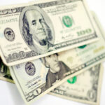 ¿Conviene un dólar barato?