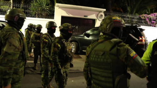 Conflicto Diplomático entre México y Ecuador: La Invasión a la Embajada Mexicana en Quito