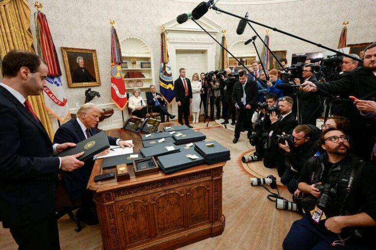 Trump hoy: fin de nacionalismo con MMH, CSG, Reagan y Negroponte