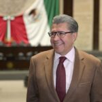 Monreal plantea modificaciones legales para «no aceptar injerencia e invasión de ningún país»