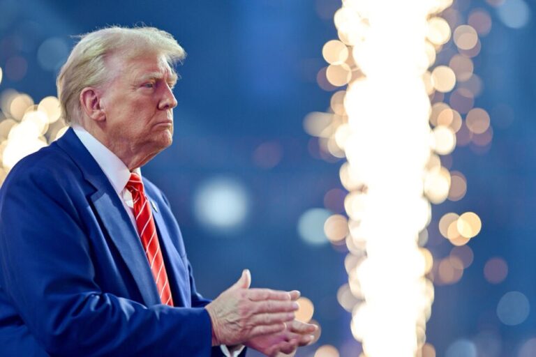 Era Trump: contra el mundo