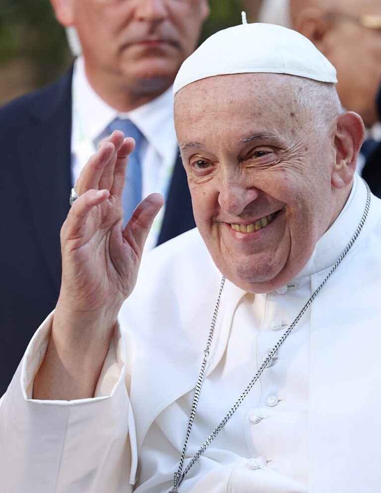 El Papa Francisco con estado de salud delicado