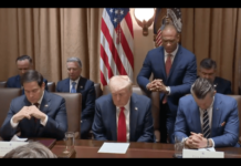 Es oficial: el gobierno de Trump es uno que privilegia la religión