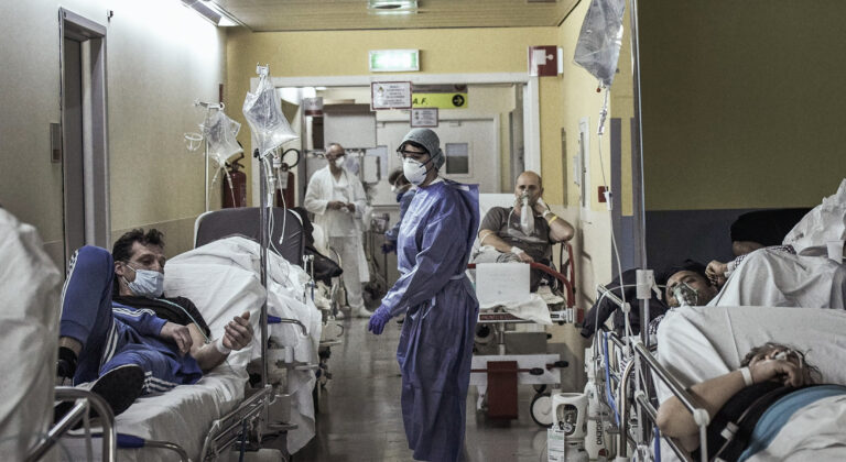 El impacto global de las crisis sanitarias, en el ciclo de documentales Pandemias, por TV UNAM
