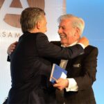 Vargas Llosa: Escudriñando la retrospectiva