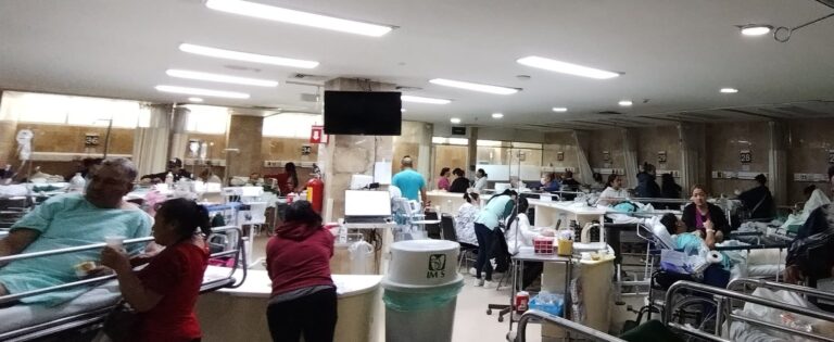 Sistema de Salud en Crisis