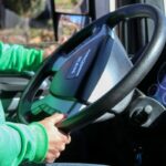 Conducir bajo la influencia de drogas o alcohol: el error que puede costarle la residencia