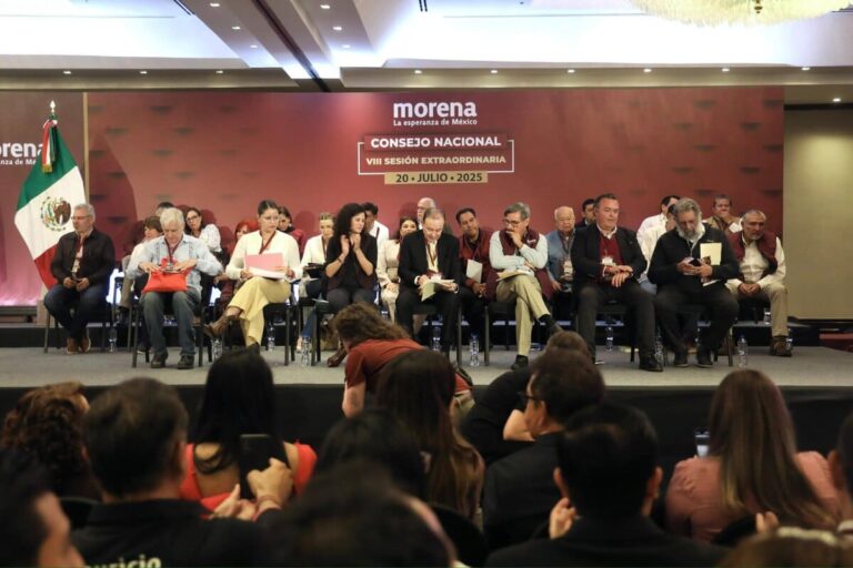 ¿Qué futuro le espera a Morena? Entre la unidad y la incongruencia