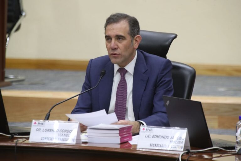 Los afanes de Córdova: limpiar racismo de su candidatura 2030