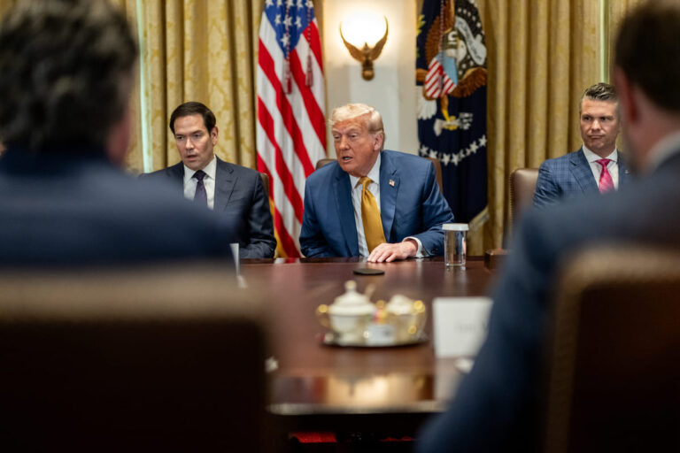 Trump no quiere acuerdo general ni T-MEC, sino solo narcopolíticos