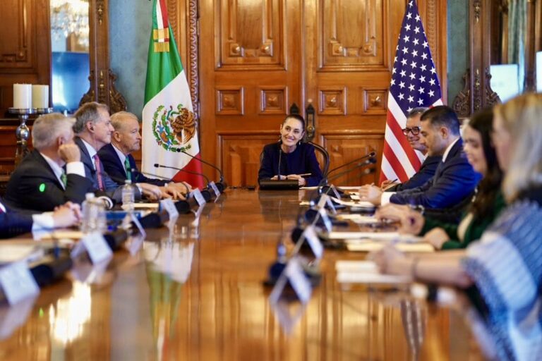 Llegó la hora: entregan a EE. UU. narcopolíticos o 30% de aranceles el viernes