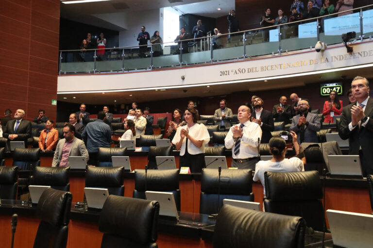 Se dice que es el karma, pero es la política misma de control