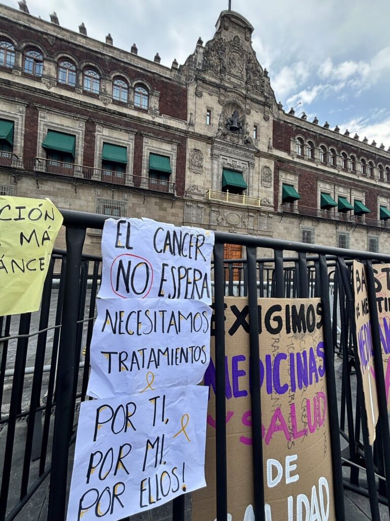 ¡Queremos medicinas!