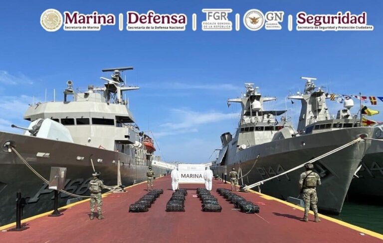 En una operación en la mar, aseguran más de media tonelada de cocaína en costas de Guerrero