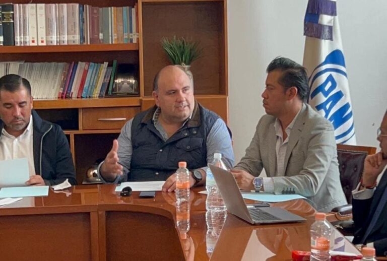 Miguel Errasti acusa desvío de recursos por medio del FONAC CDMX
