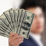 Dinero y Poder: La Ambigua Relación en la Política