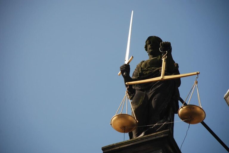 Privatización de la impartición de justicia