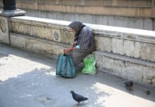 Cifra histórica: Pobreza en México se desploma