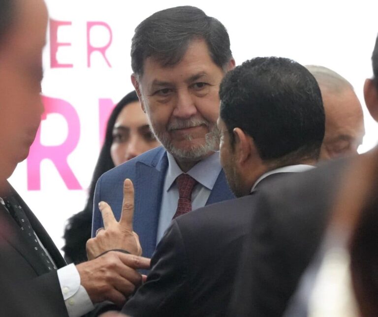 Narcisistas en el poder o por qué debemos dejar de hablar de Noroña