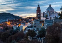 Récord histórico de turistas en México: ¿es una buena noticia?