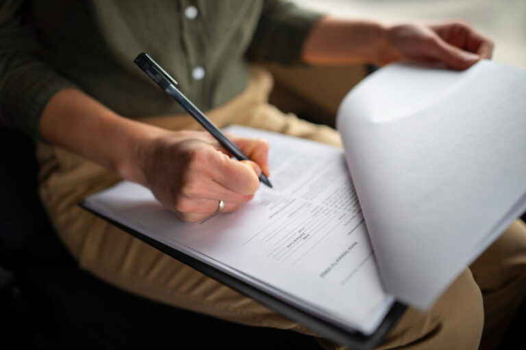 Desde hoy, obtener la naturalización en Estados Unidos será más desafiante: Entró en vigor el nuevo examen de ciudadanía
