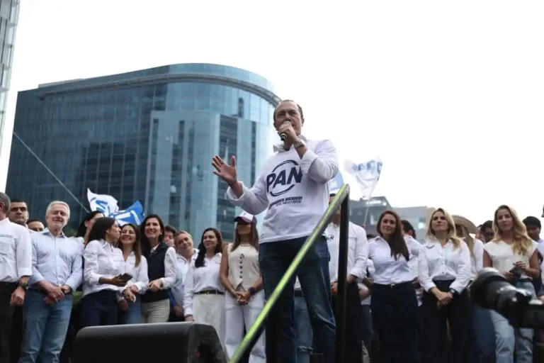 El PAN se actualiza apenas a tiempo