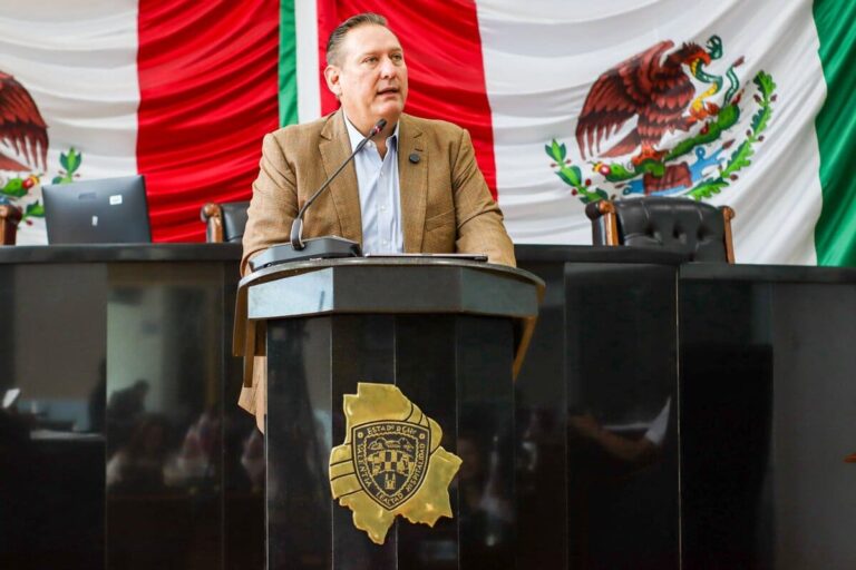 Podcast: El lenguaje incluyente y otros espantapájaros discursivos