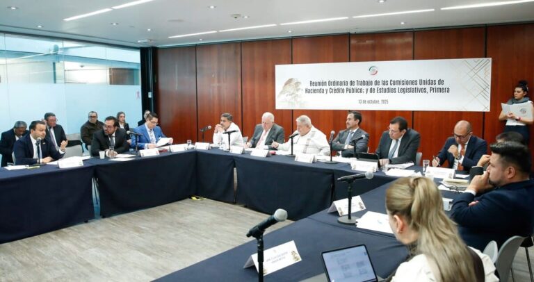 Corrupción en Aduanas Desafía Narrativa de AMLO
