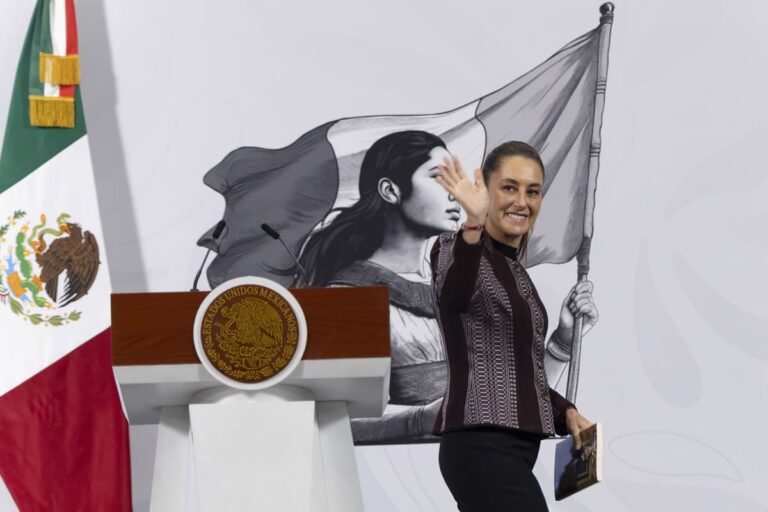 Sheinbaum: Dará un manotazo o soportará la herencia asfixiante de su antecesor