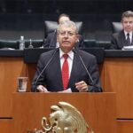 Camacho, CNTE y Z: crisis de la calle y el parlamento
