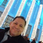 Fotografías que Perea Santiesteban se tomó en la ceremonia de la entrega del Premio Nobel.