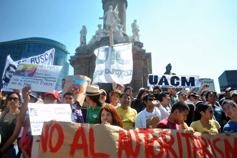 Privilegios en Tiempos de Cambio: la motivación política de la protesta