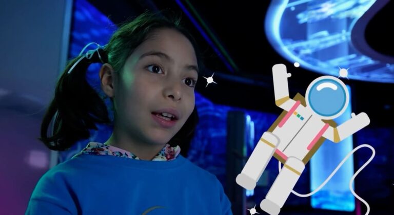 TV UNAM gana premio en el Certamen Audiovisual Iberoamericano de Divulgación Cultural y Científica, por la serie La niña en la ciencia