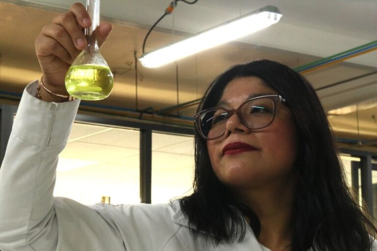 Científicos del IPN desarrollan nanocompuestos que optimizan tratamientos contra el cáncer
