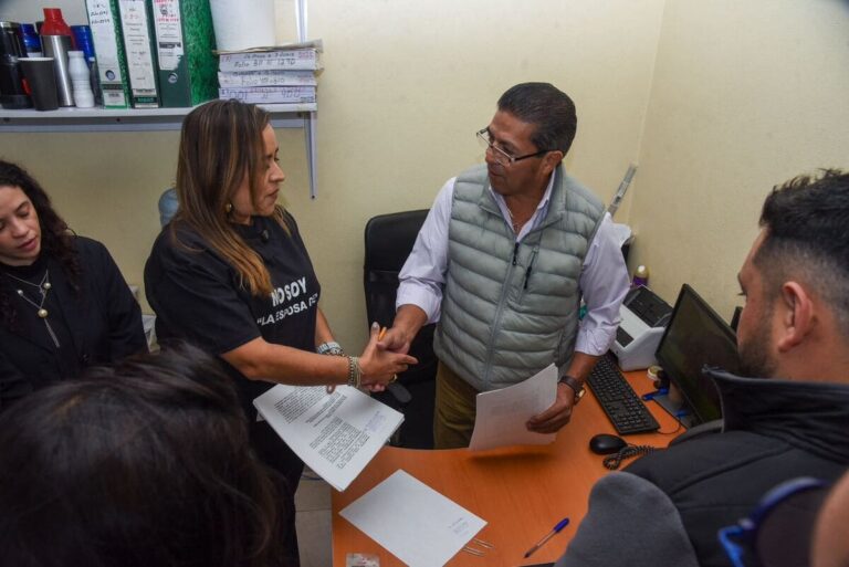 Panistas denuncian a Víctor Hugo Romo y Cecilia Badillo por violencia política en razón de género: “No somos las esposas de …”