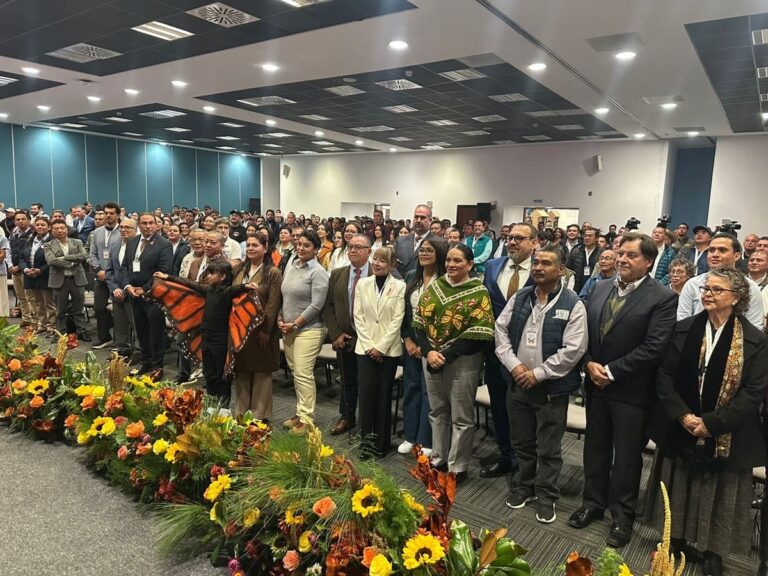 Se inaugura la “Primera Cumbre Nacional Mariposa Monarca”