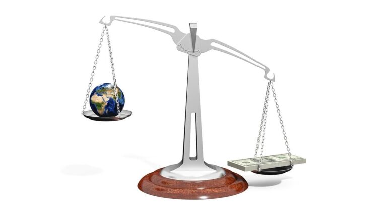 Falta de contrapesos al poder ya muestra señales de disfuncionalidad
