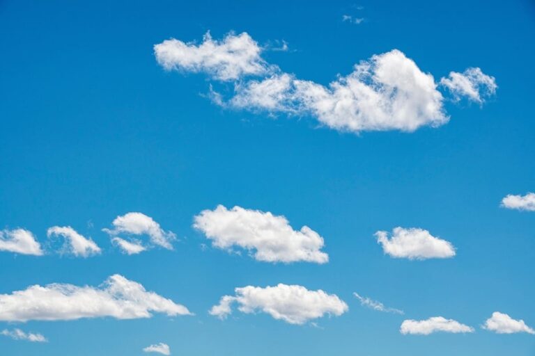 Sabías que la mayoría de nosotros no conocemos el peso de las nubes