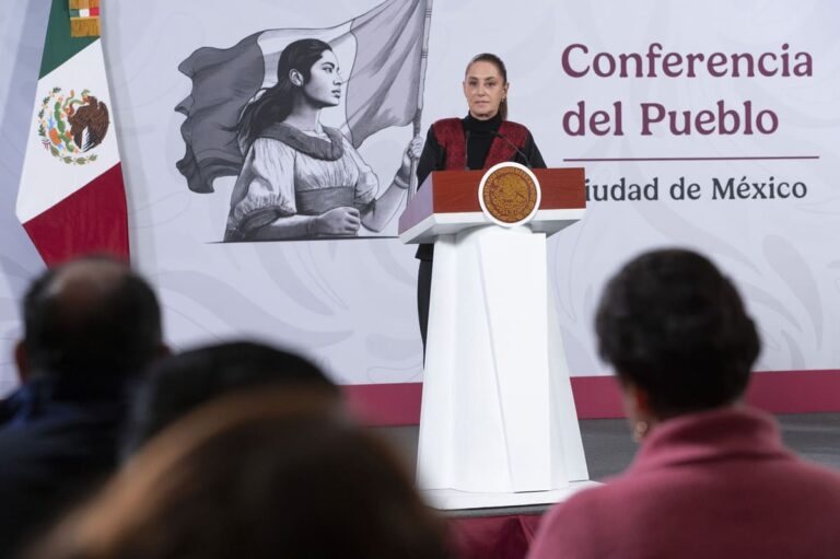 Sheinbaum se enoja por portada con víctimas del Tren Interoceánico
