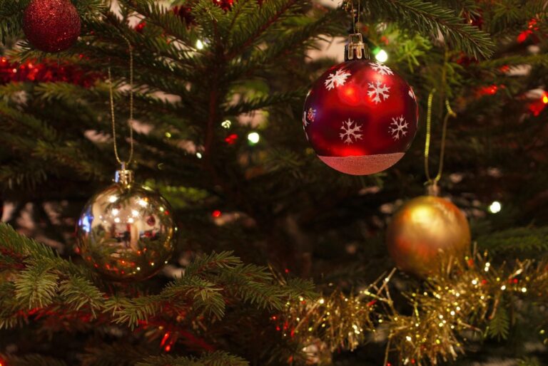 Sabías Que… La Navidad ¡Se Prohibió en Algunos Lugares!