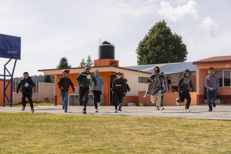 World Vision México impulsa la Eduternura para transformar la violencia escolar desde el cuidado y el afecto